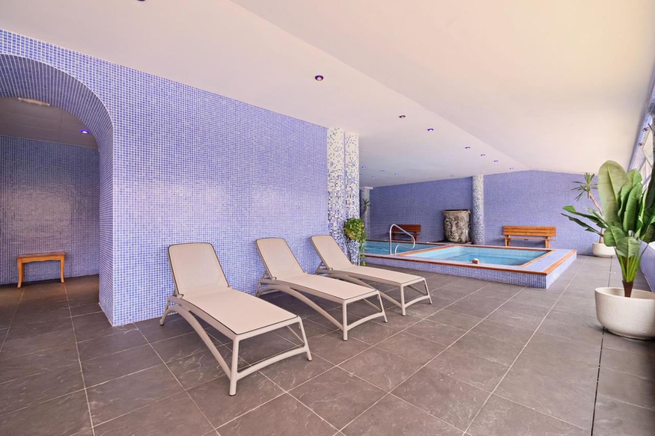 Hotel Moon Dreams Marina Parc Na Macaret Εξωτερικό φωτογραφία